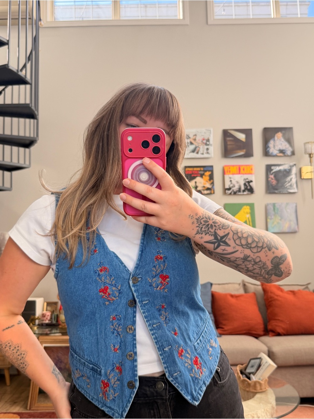 Embroidered Denim Vest in Blue - Tabi size small